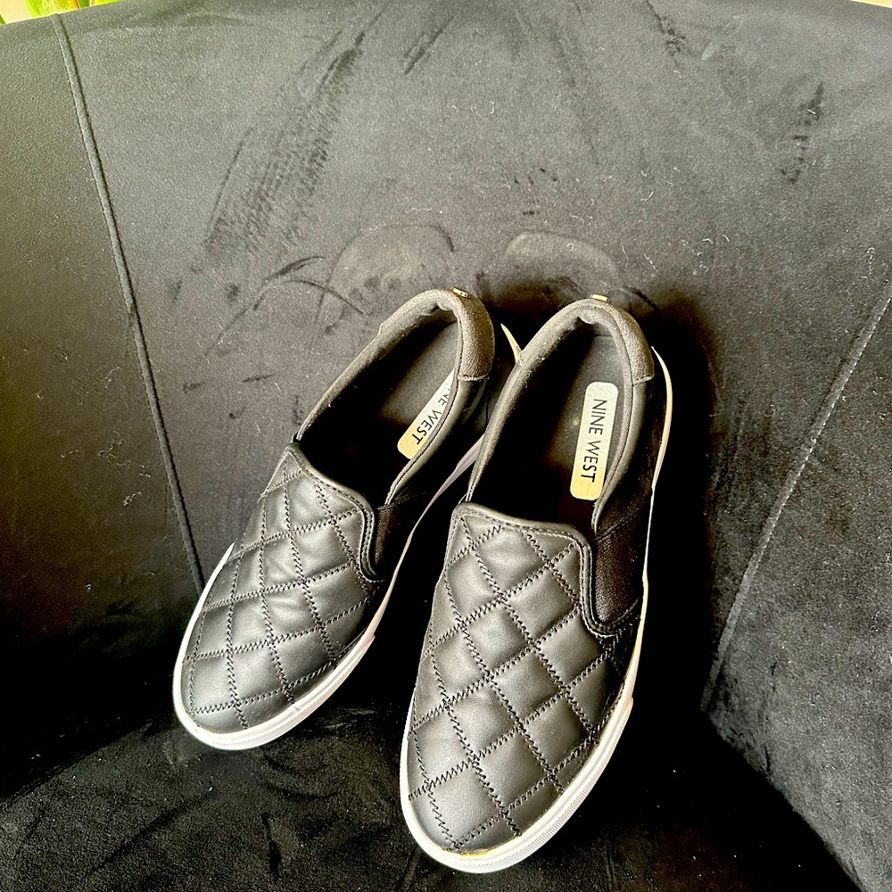 Nine West black shoes. Size 8.5